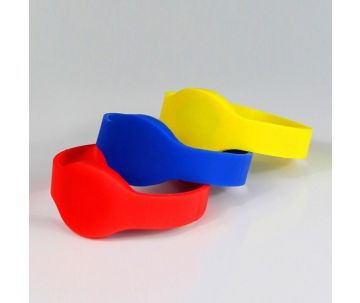 Portacon proximity armband