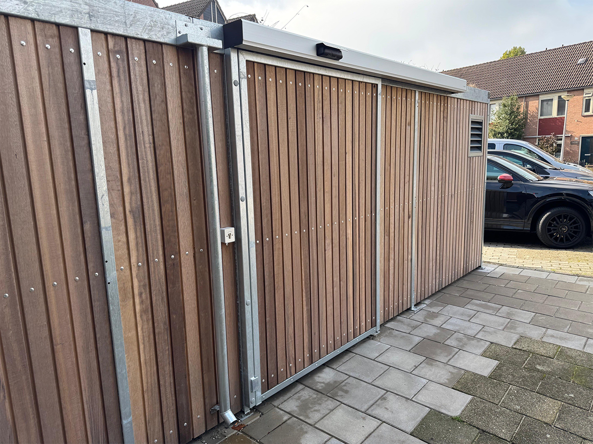 Fietsenstalling met automatische schuifdeur